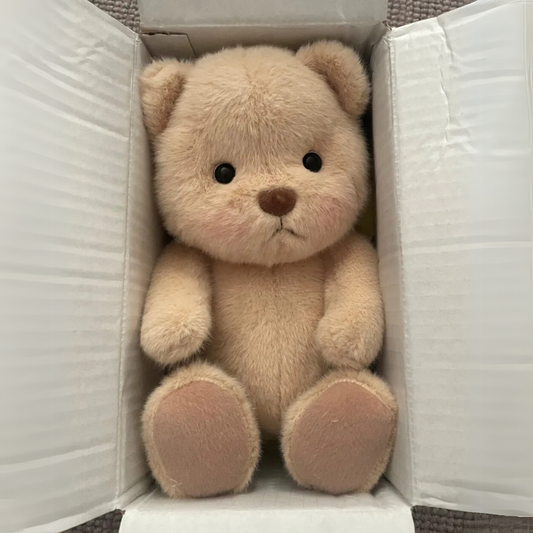Urso Marrom Fofo | Adorável Urso de Pelúcia Feito à Mão
